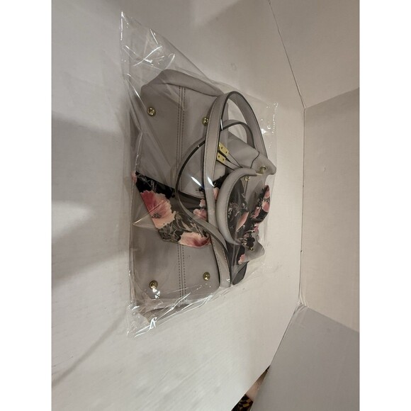 Steve Madden Shoulder Bags Satchels W/Gold Hardware & Floral Bow Beautiful - Picture 14 of 16